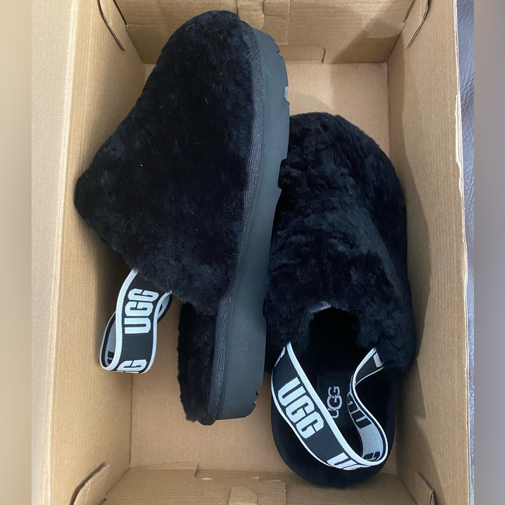 UGG Clog for kids NIB